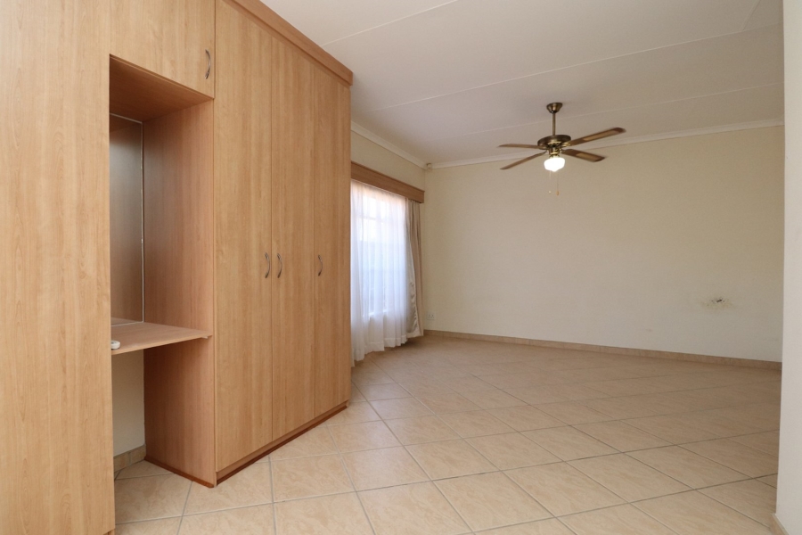 3 Bedroom Property for Sale in Flimieda North West